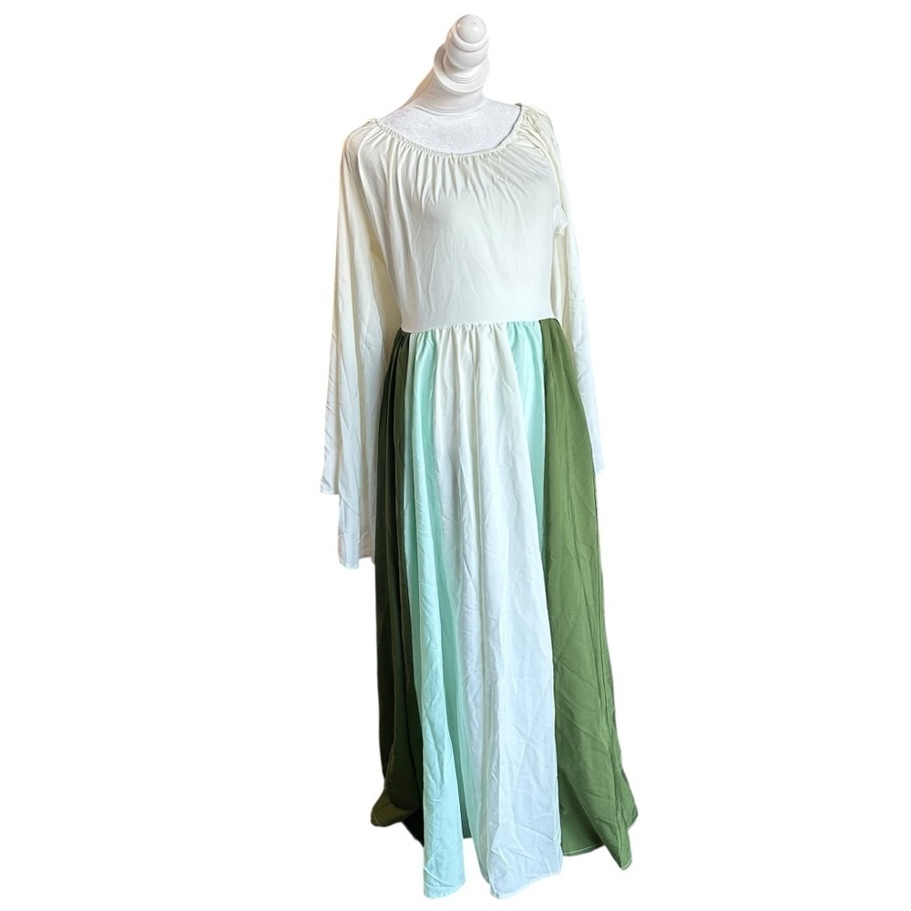 Medieval Gown Costume Cosplay size Small-new no tags